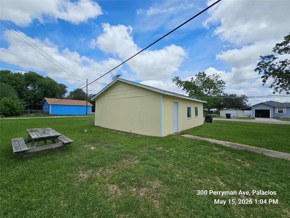 Photo of 300 Perryman Avenue