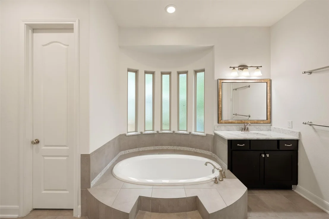 Photo of 102 Pickerel Point