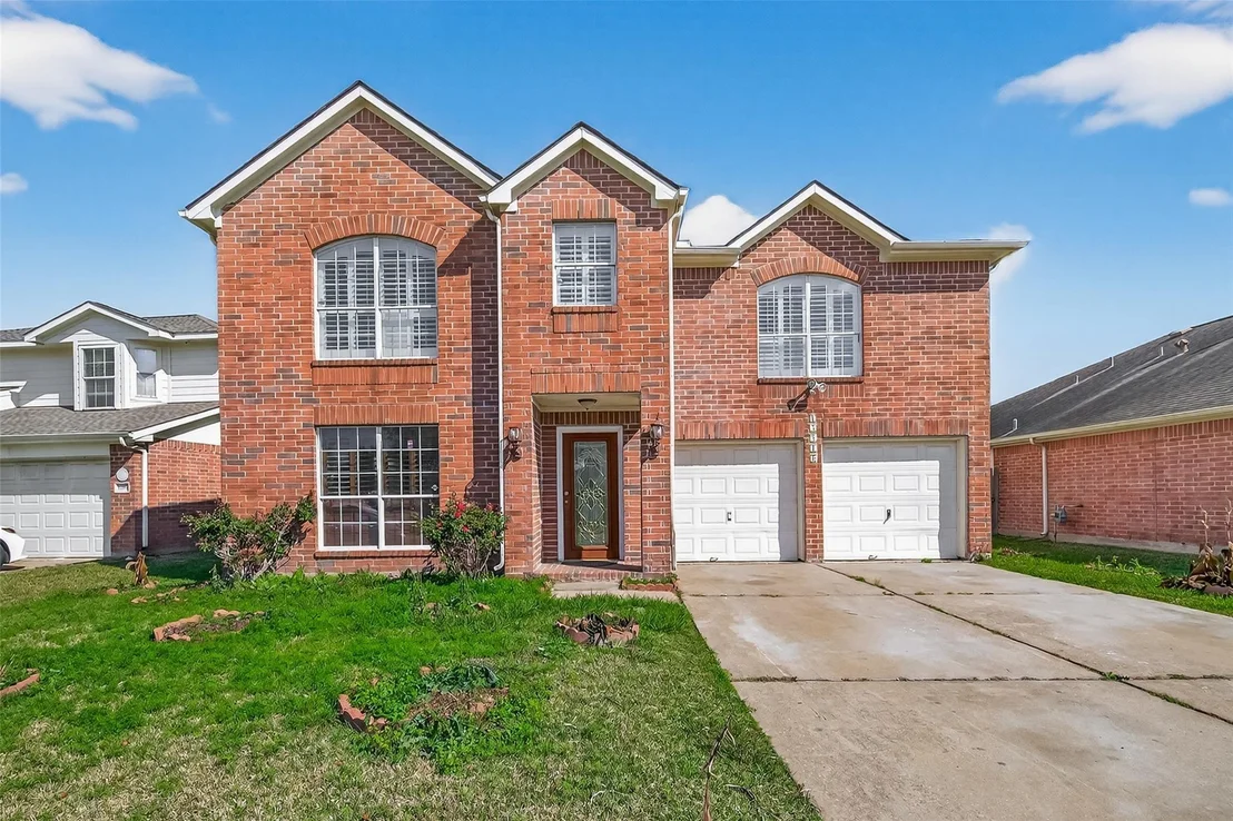 Photo of 15910 Clayton Bend Drive