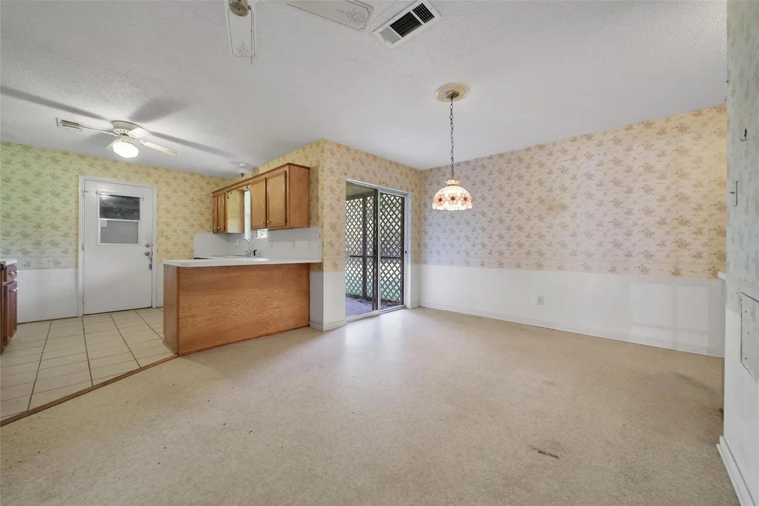 Photo of 16107 Escher Road