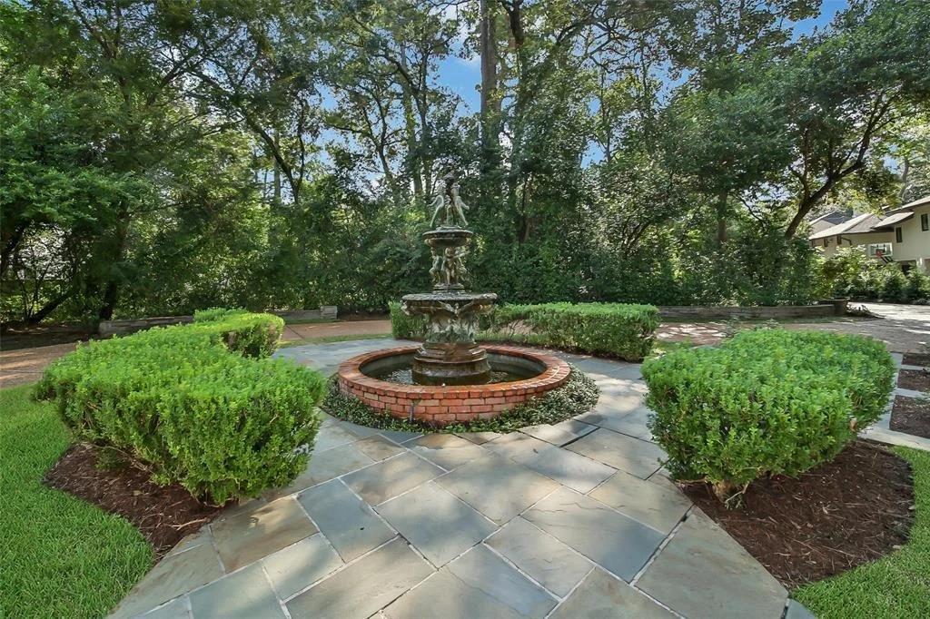 Photo of 62 Saddlebrook Lane