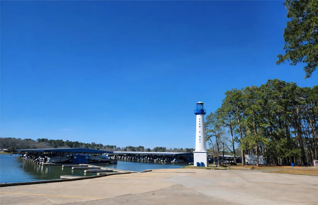Photo of 15025 Conroe Bay Boulevard