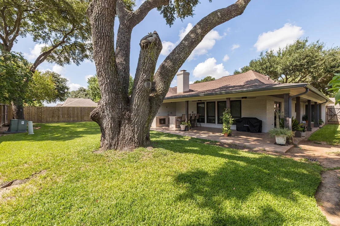 Photo of 906 Eva Drive