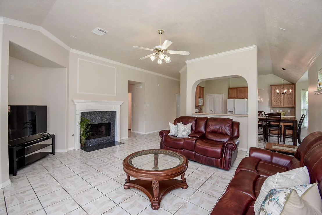 Photo of 7915 Fall Hollow Drive