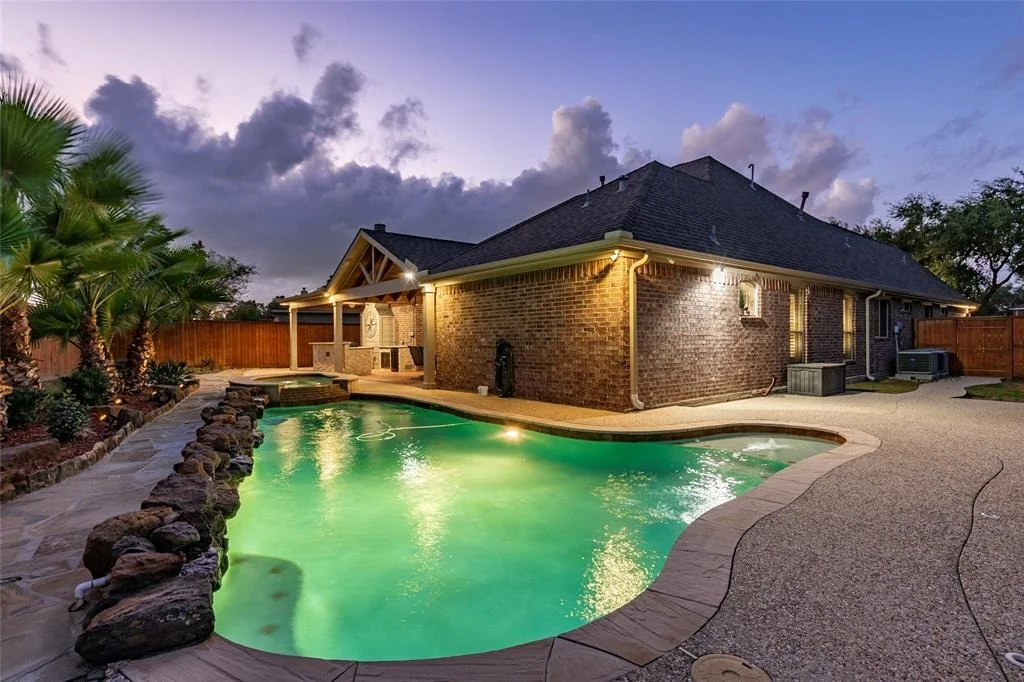 Photo of 2417 Piney Point Drive