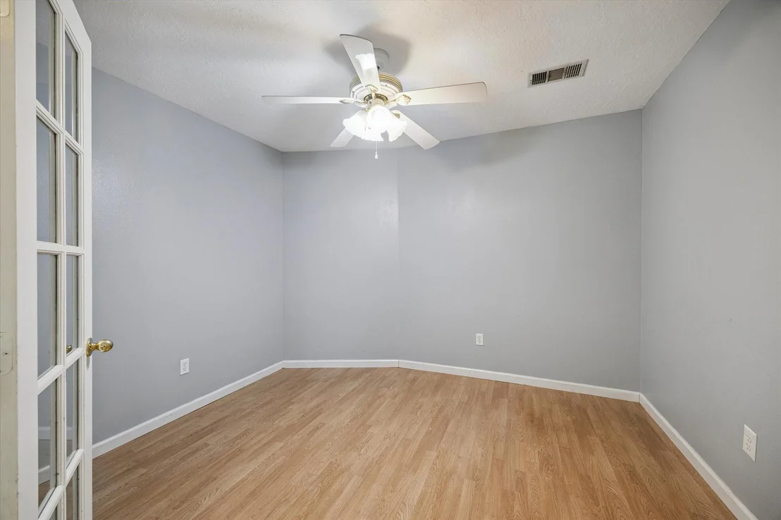 Photo of 2214 Wickburn Drive