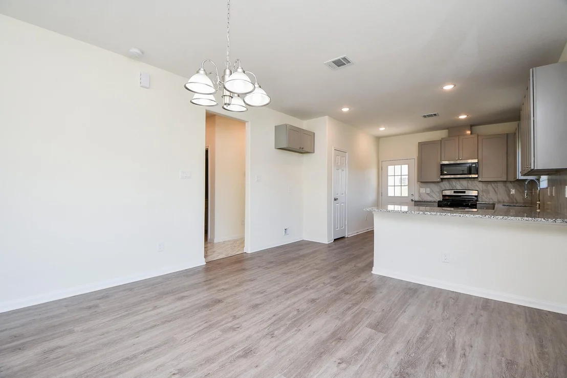 Photo of 2827 Pine Estate Lane