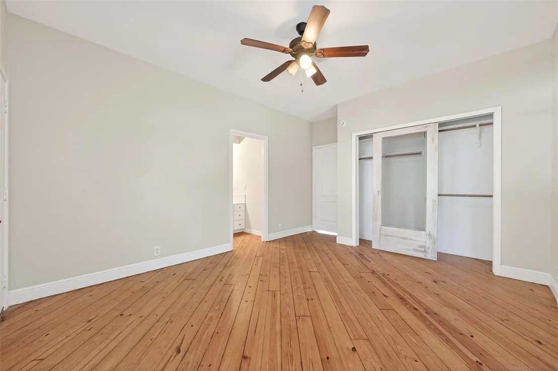 Photo of 22202 Rainfern Drive