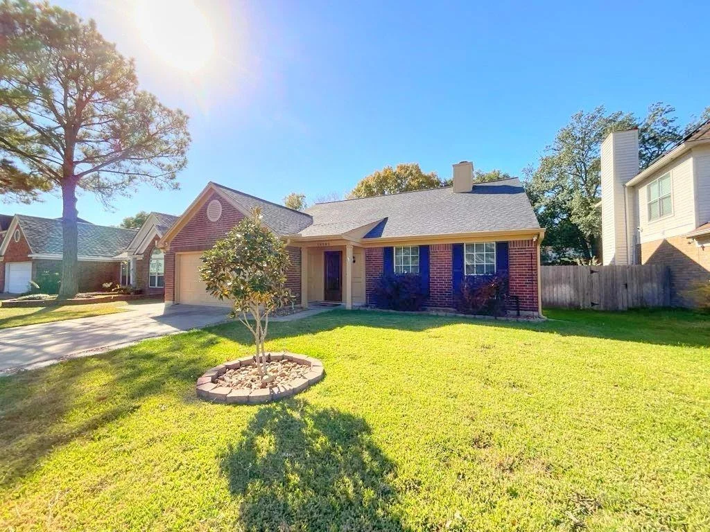 Photo of 18083 Holly Forest Drive