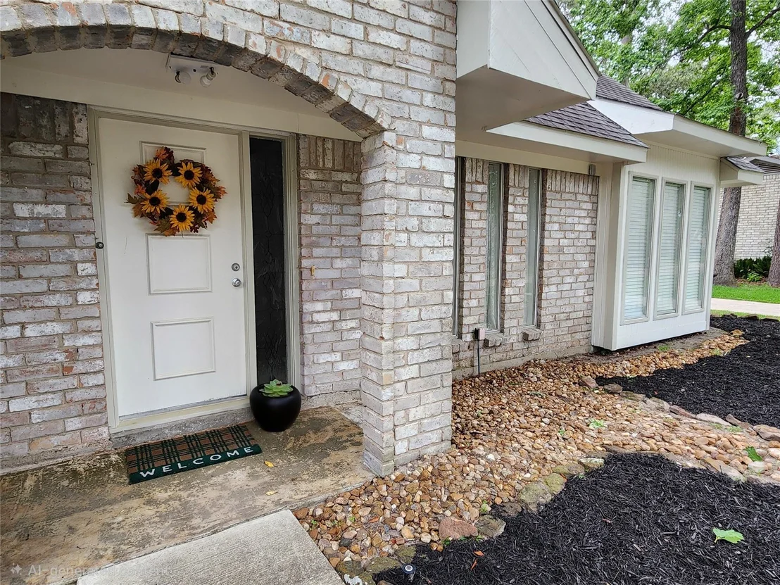 Photo of 2182 Tree Lane