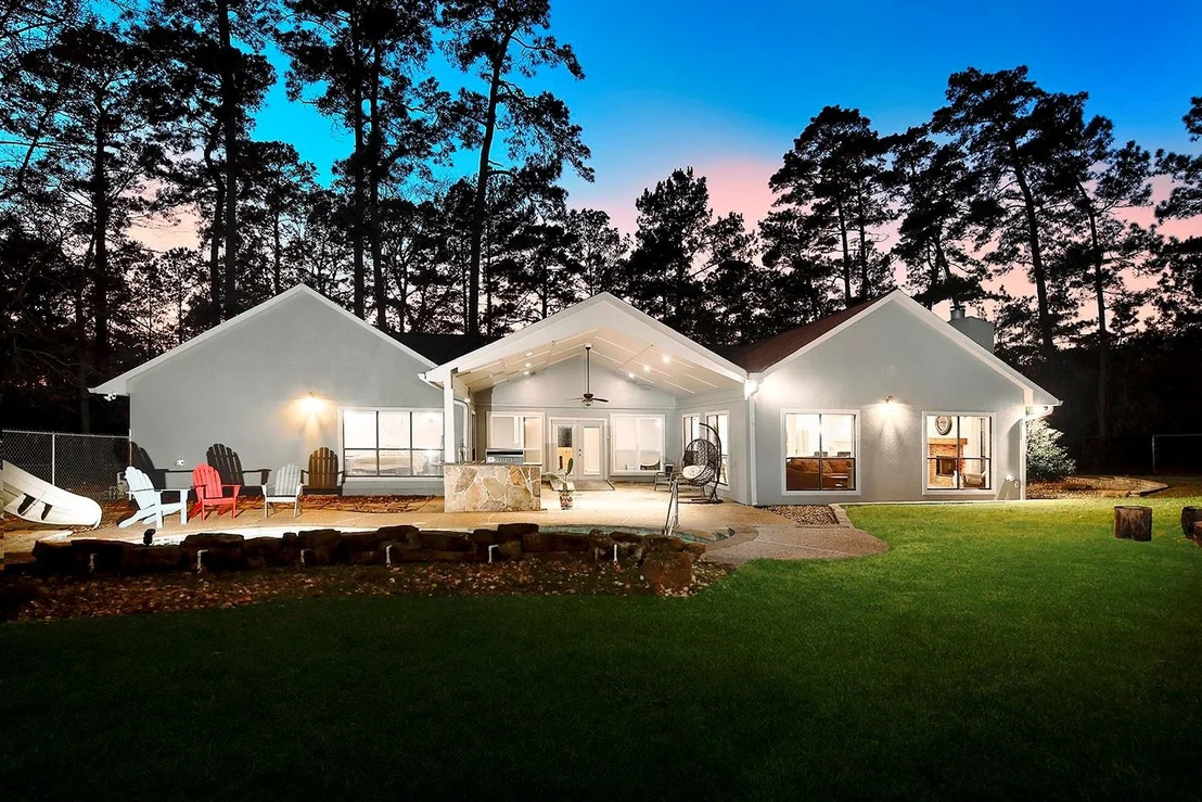 Photo of 44 Lake Forest Circle