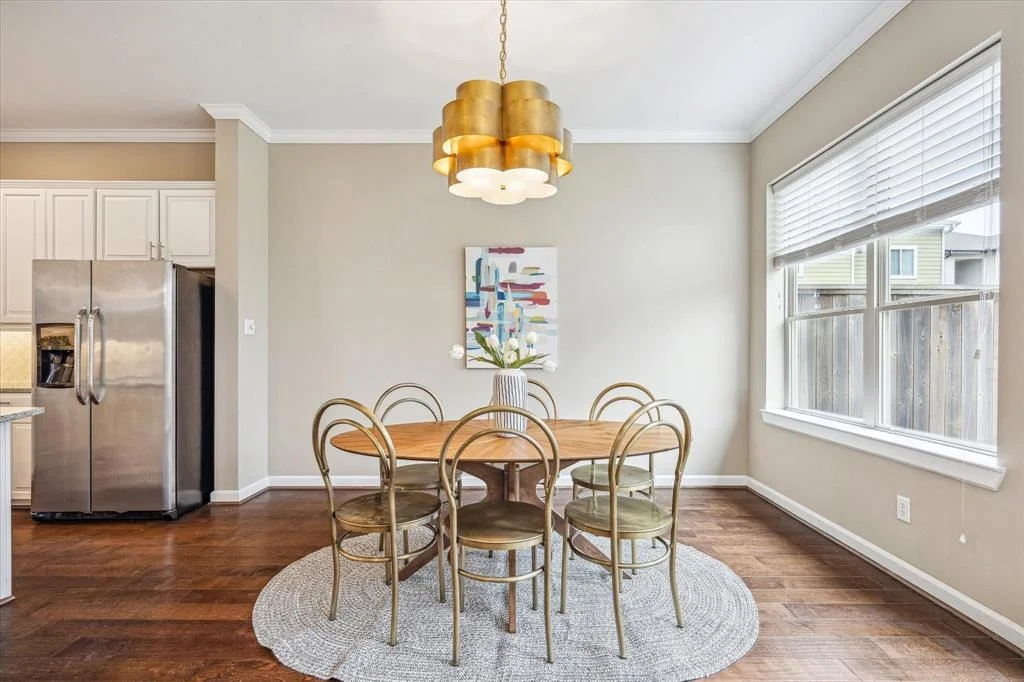 Photo of 8823 Narrow Leaf Street