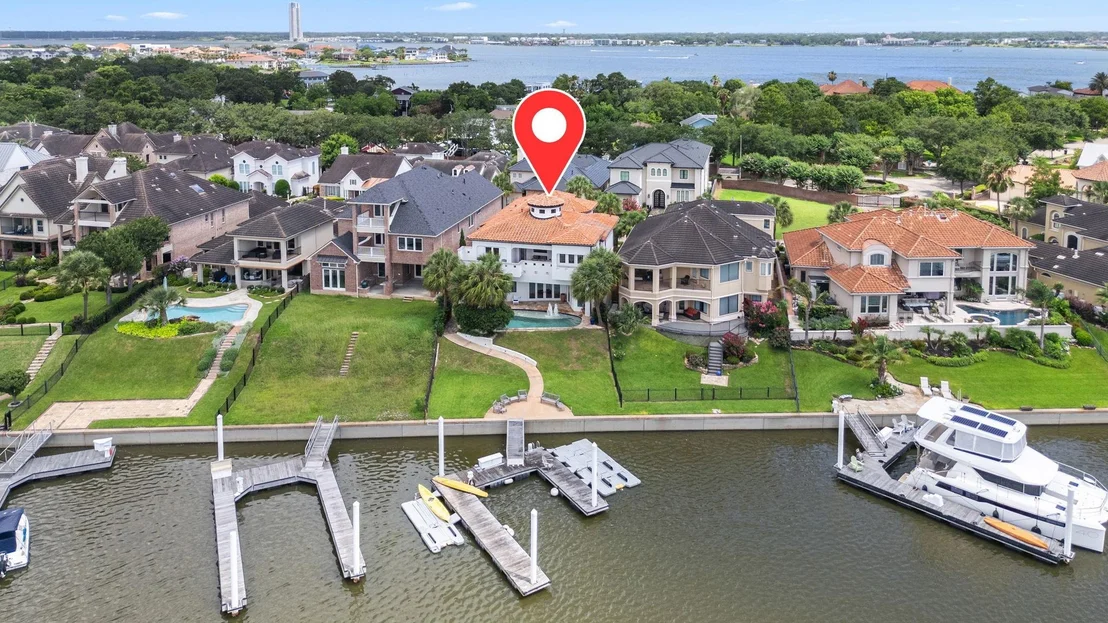 Photo of 721 Harborside Way