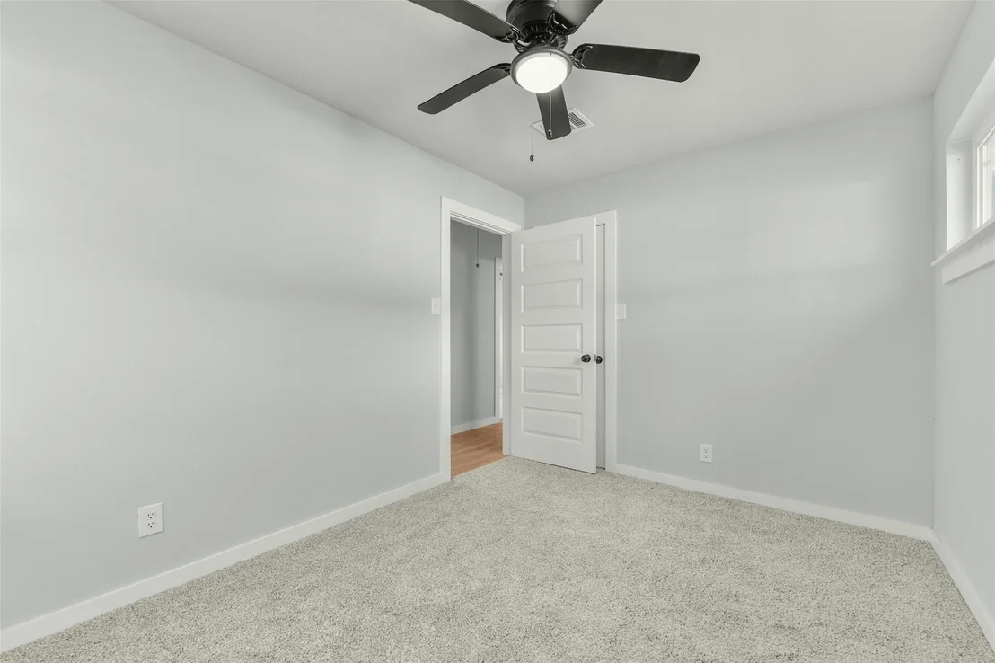 Photo of 10705 Munn Street