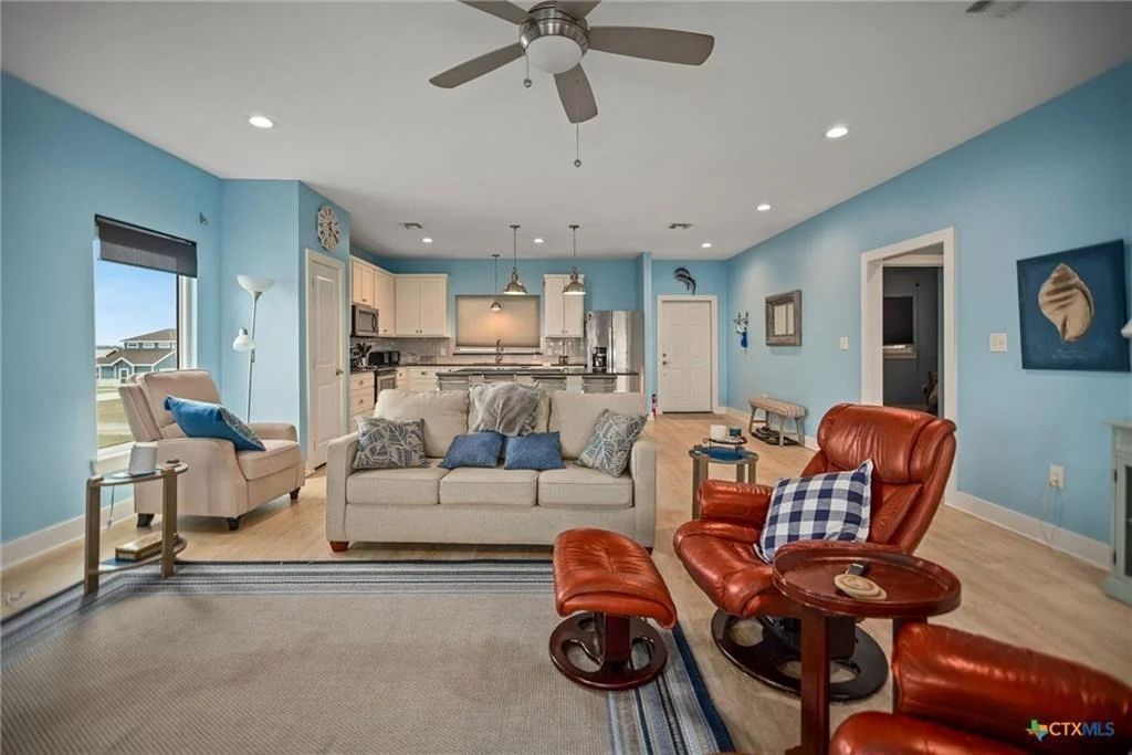 Photo of 1383 Bay Point Drive