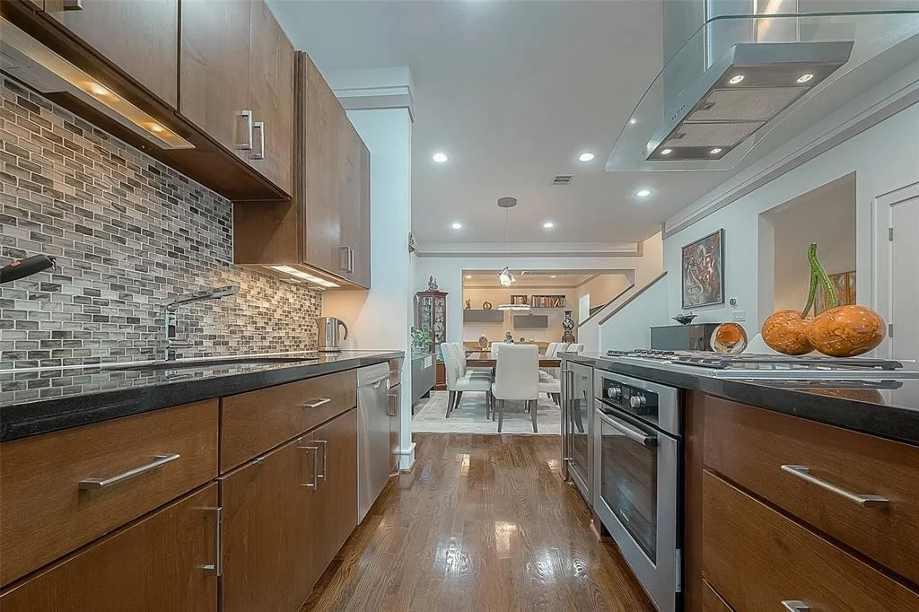 Photo of 6110 Potomac Enclave Drive