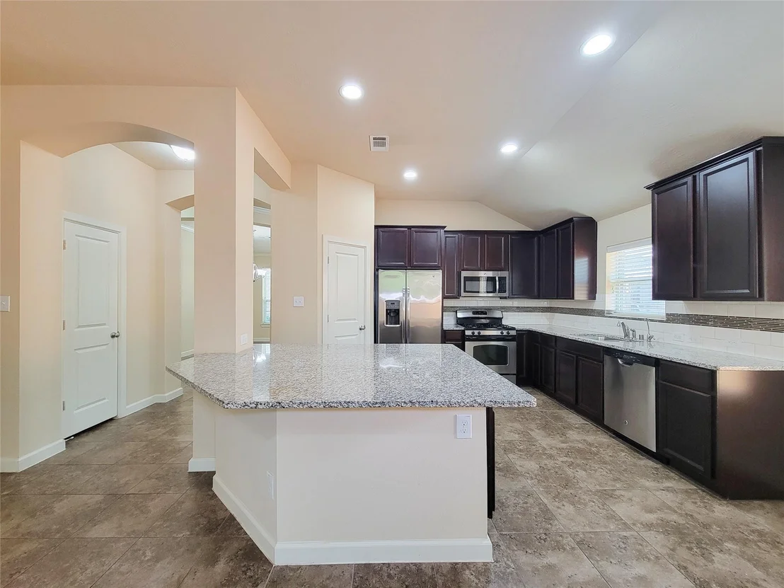 Photo of 17231 Forest Ridge Pt