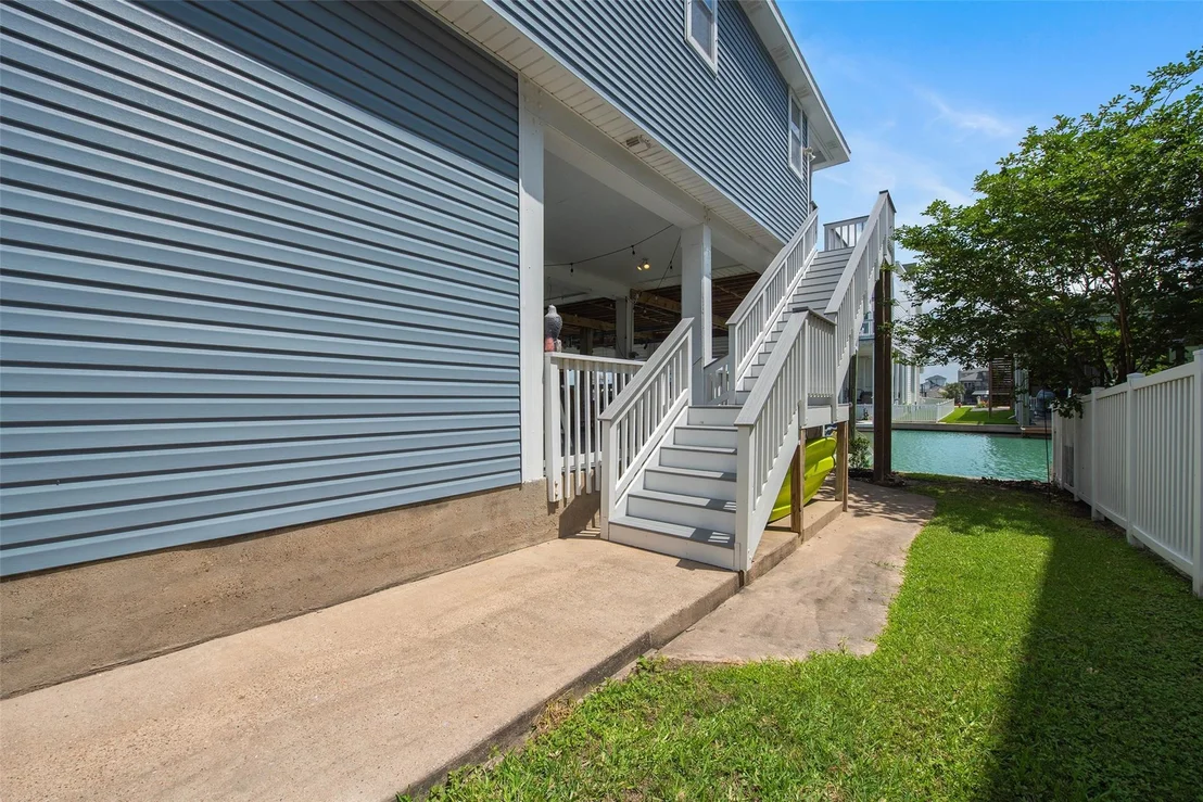 Photo of 318 Sunset Circle