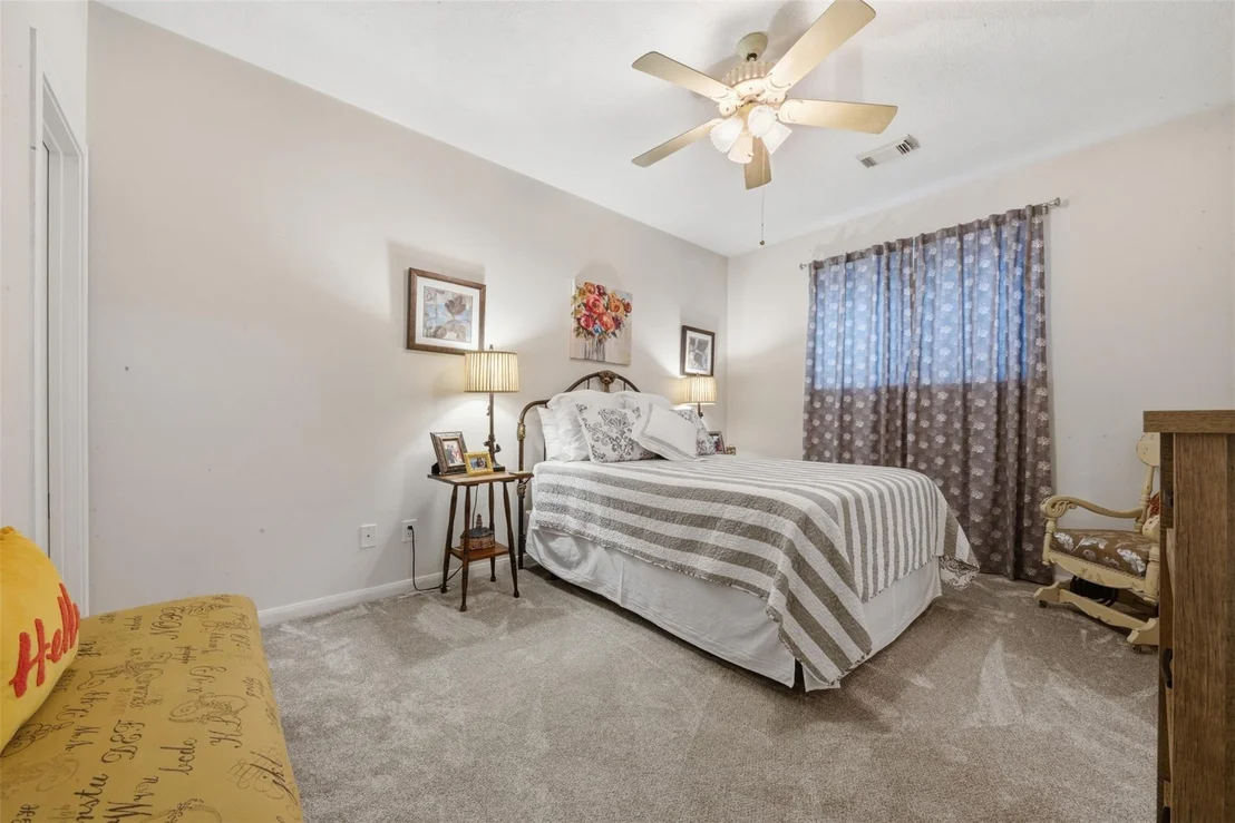 Photo of 13681 Lakeside Place Drive