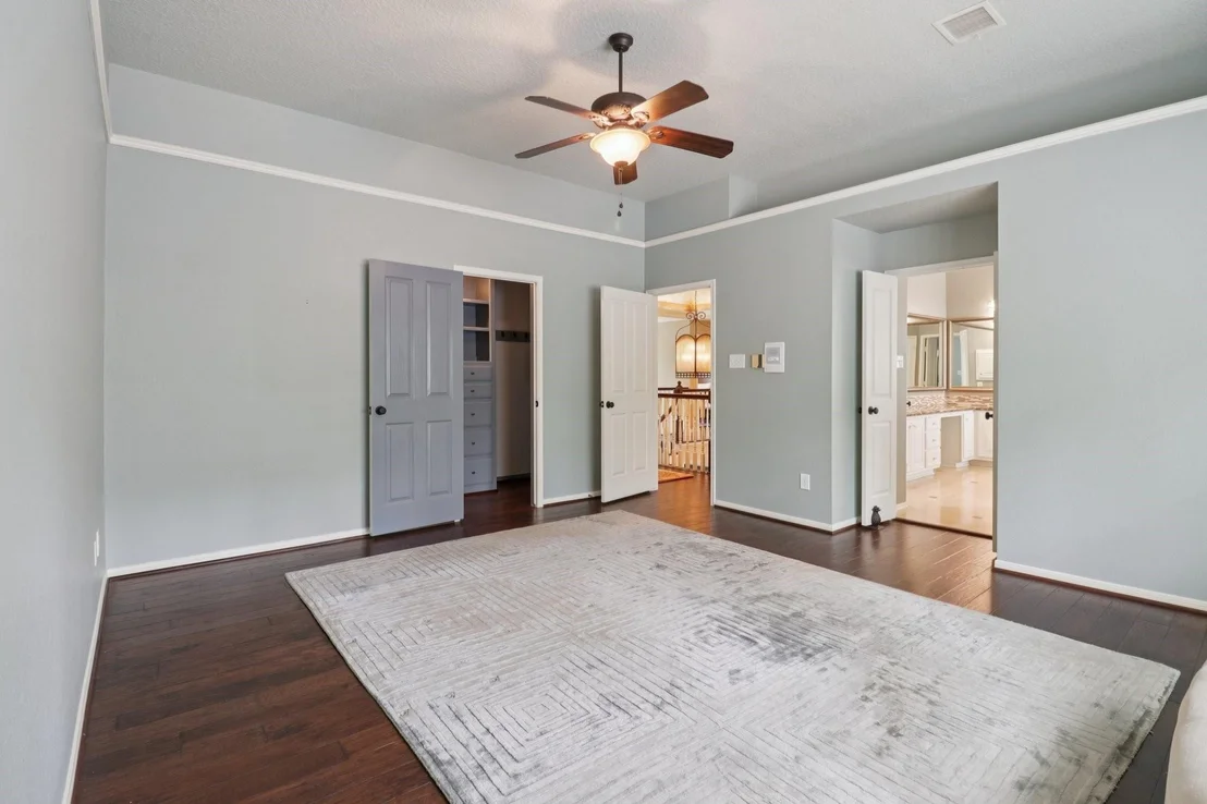 Photo of 18 Woodmere Place