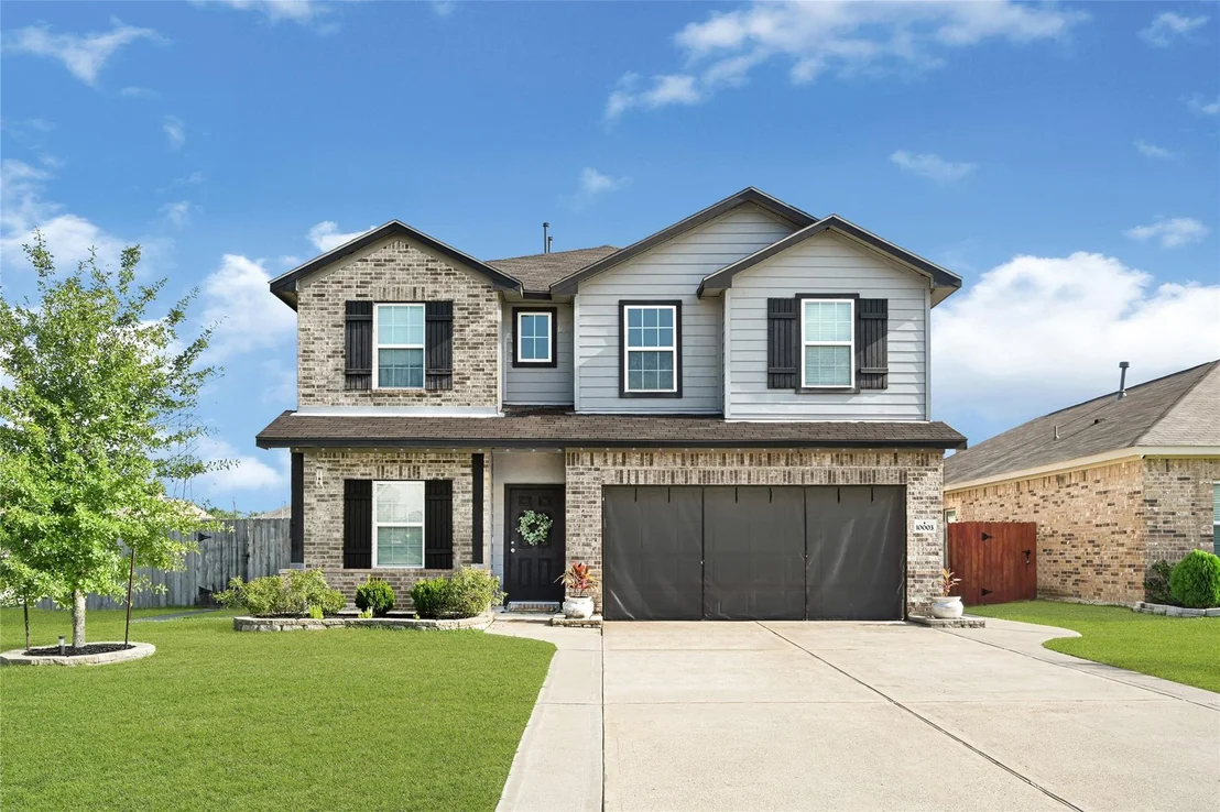 Photo of 10003 Eagle Pines Drive