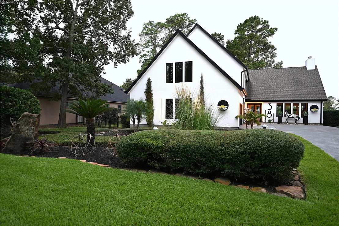 Photo of 38 Fairway Park