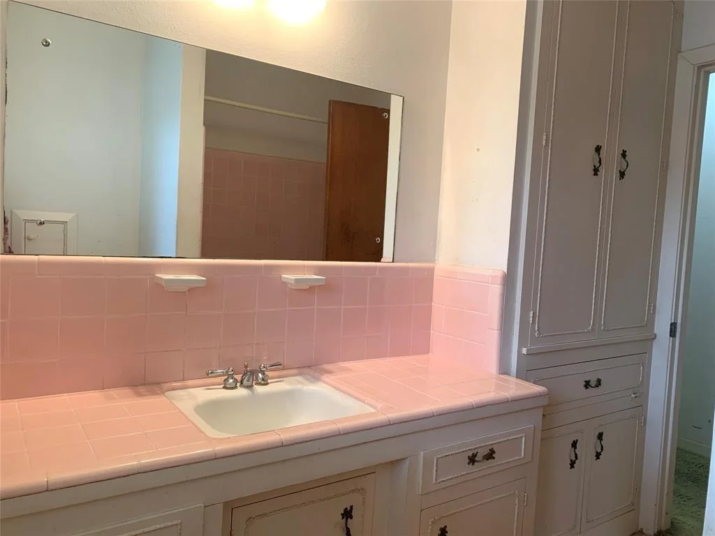 Photo of 4609 Redstart Street