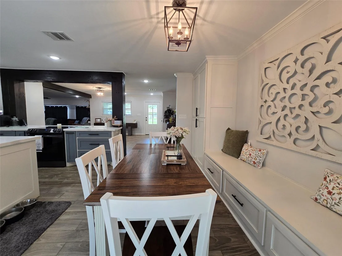 Photo of 138 N Lake Drive