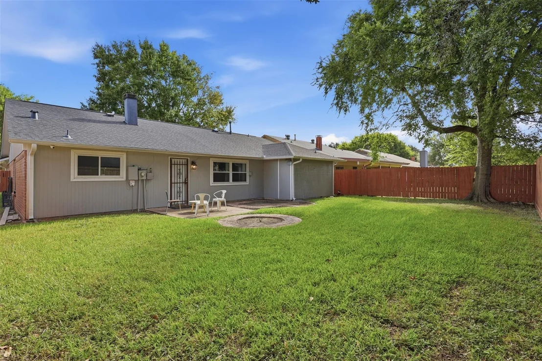 Photo of 12019 Plumbrook Drive