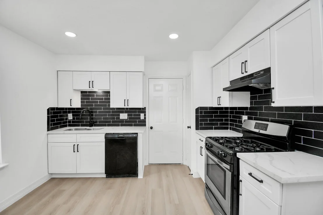 Photo of 6258 Briar Glade Drive