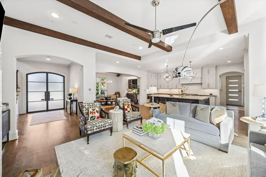 Photo of 8901 Bace Drive