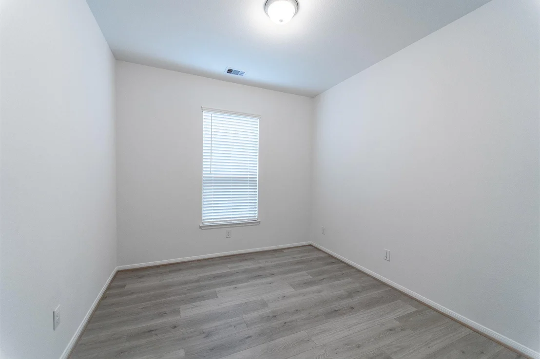 Photo of 1722 Navigation Lane
