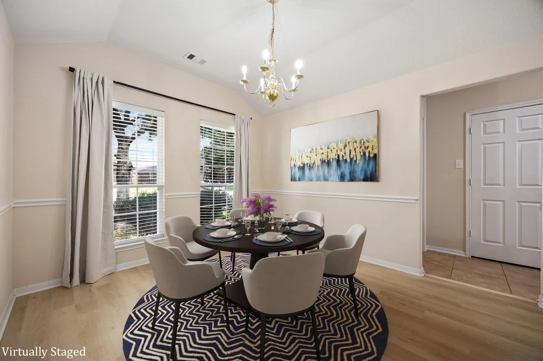 Photo of 14319 W Oblong Circle