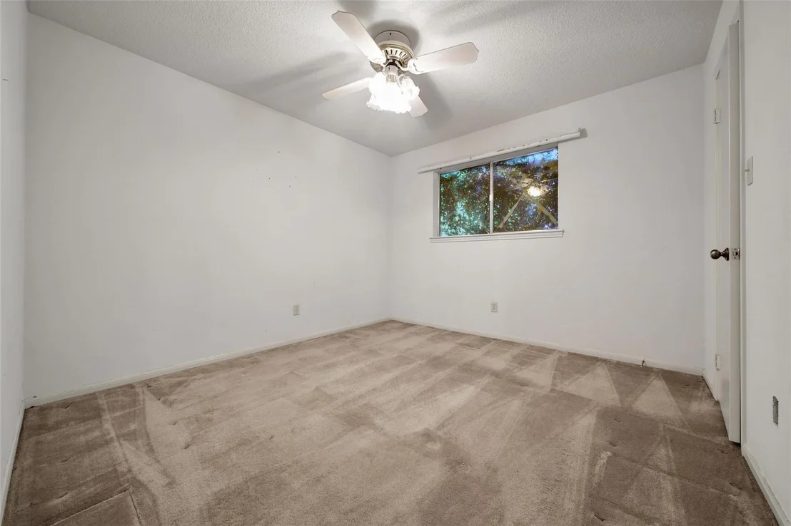 Photo of 16107 Escher Road