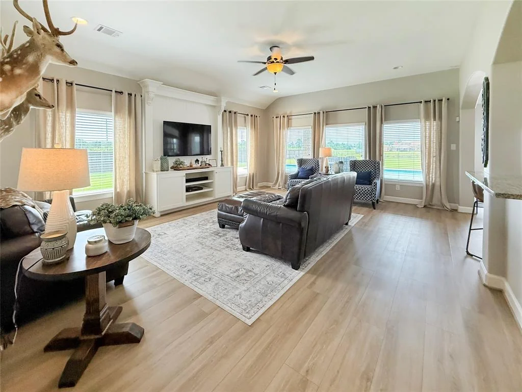 Photo of 5008 Dubuque Parkway