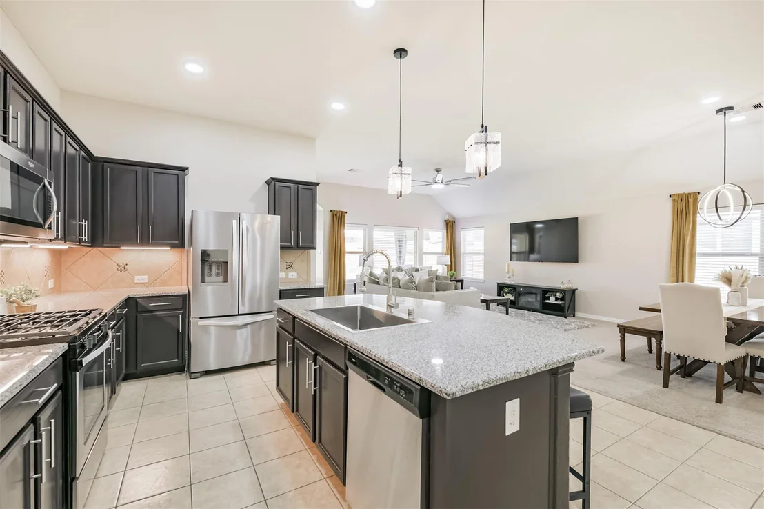 Photo of 9622 Invergarry Way