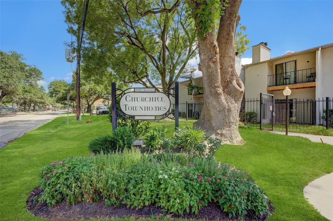 Photo of Unit 22 at 2425 Augusta Drive