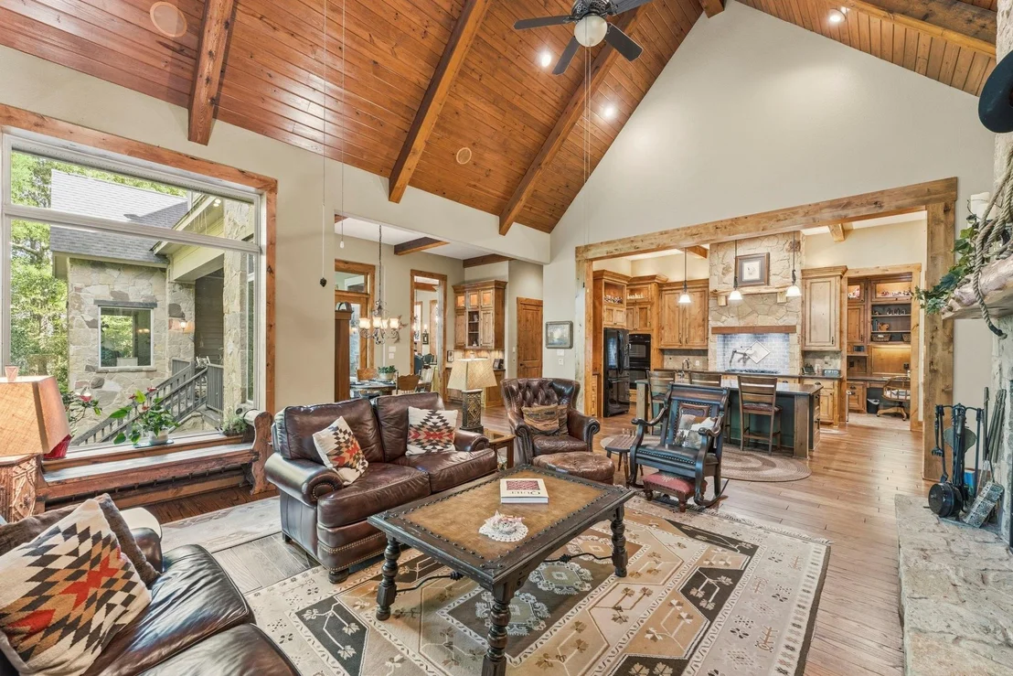Photo of 6148 Waltons Point