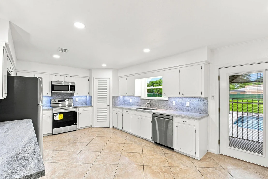 Photo of 12211 3rd Street