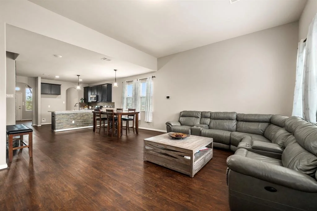 Photo of 9422 Cimarroncito Lane