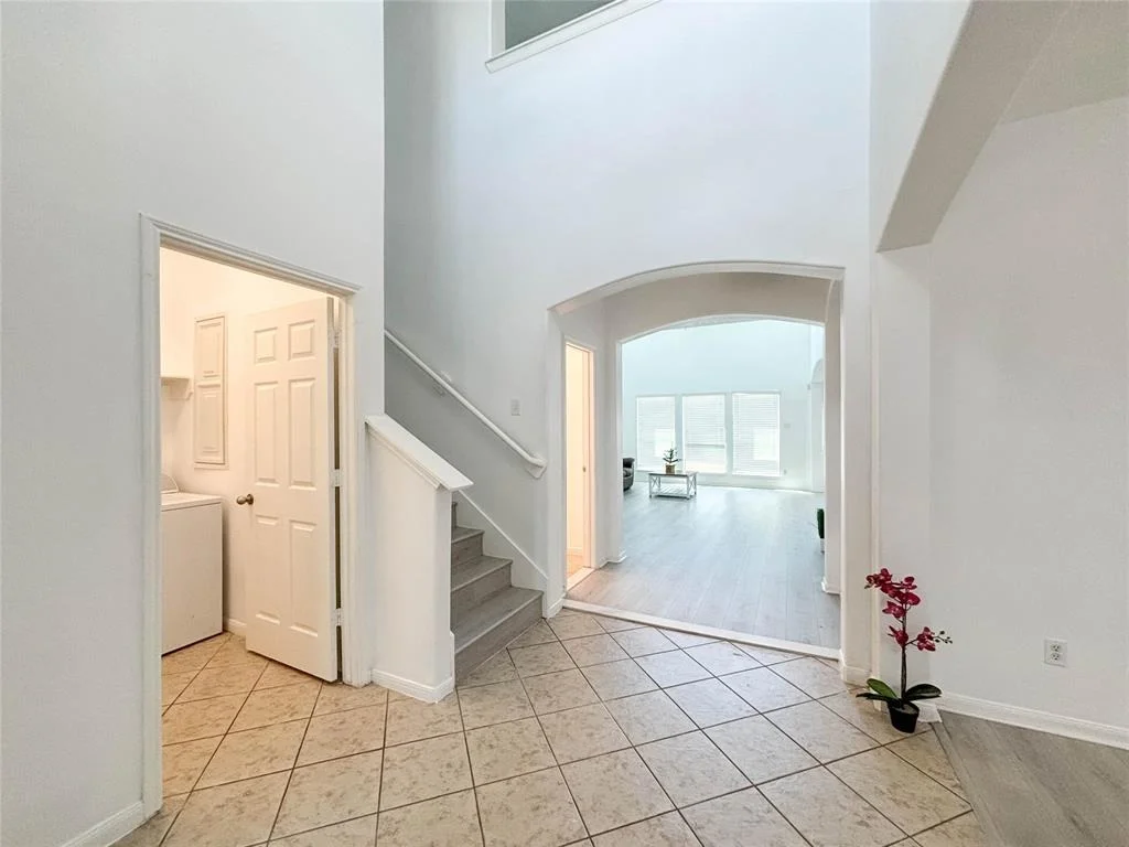 Photo of 2827 Defoe Drive