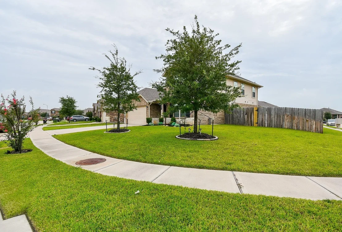 Photo of 4602 Tuscan Lily Drive