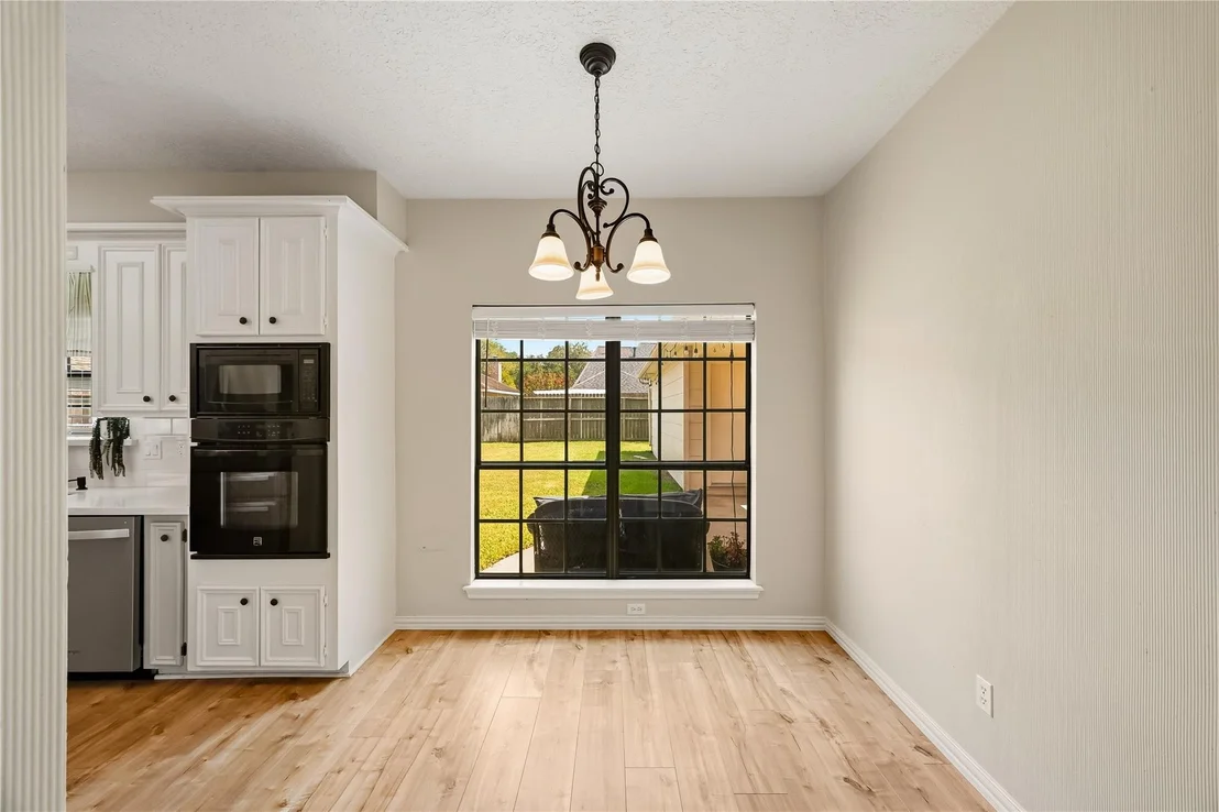 Photo of 706 Fernglade Drive