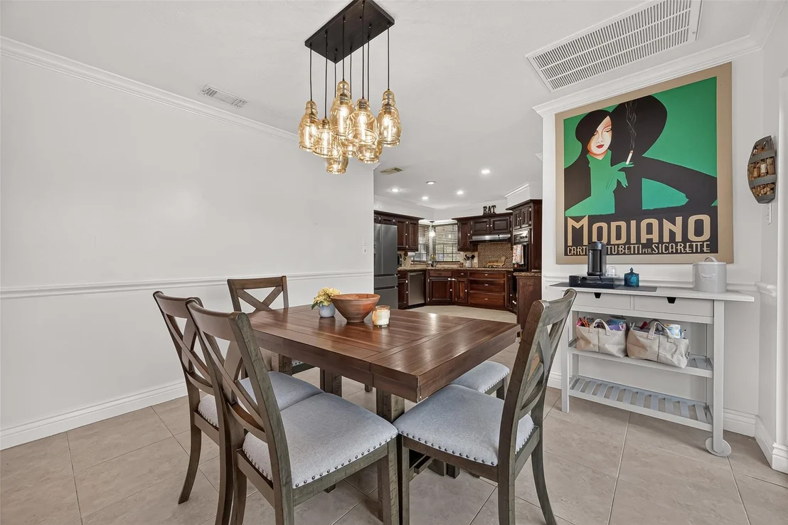 Photo of 14715 Summerway Lane