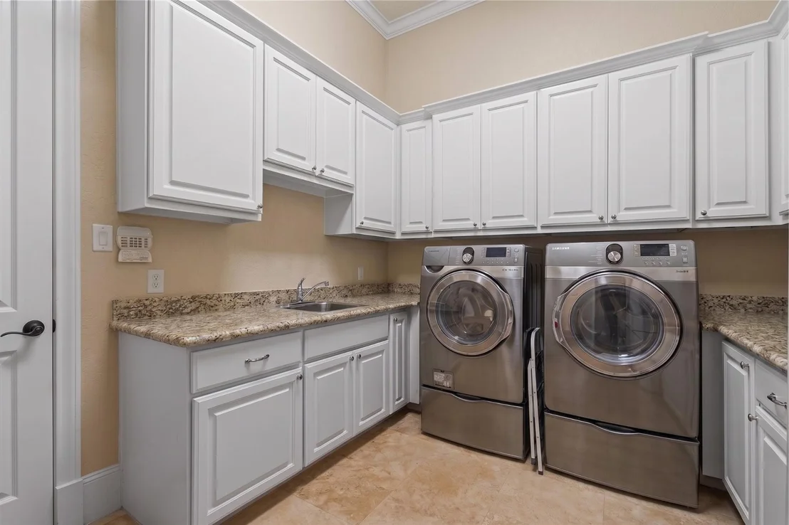 Photo of 11822 Montmarte Boulevard