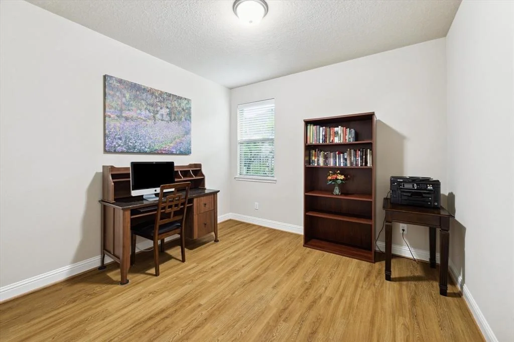 Photo of 10 Hinterwood Way