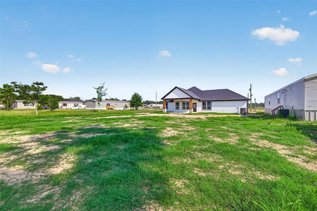 Photo of 1022 Exotic Pine Drive