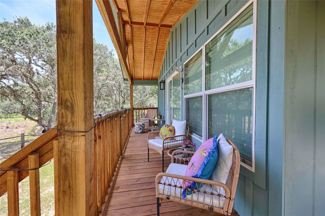 Photo of 207 Hickory Drive