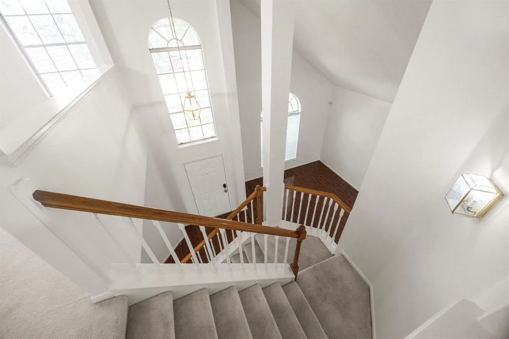Photo of 9818 Goldenglade Drive
