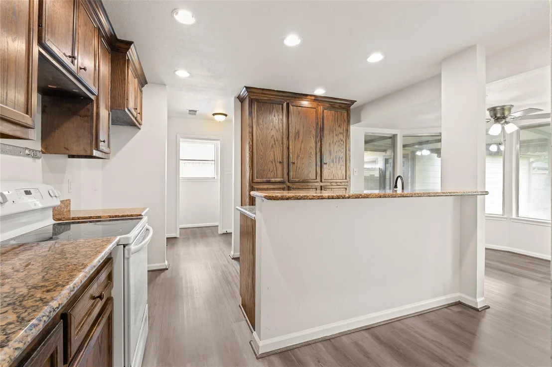 Photo of 16126 Spinnaker Drive